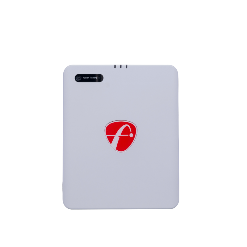 Flightscope Mevo Gen 2 Launch Monitor – Vorderansicht mit sichtbarem weißem Hintergrund.