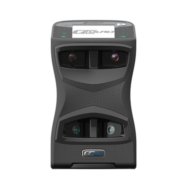 Foresight Sports GC Quad Golf Simulator Vorderansicht mit weißem Hintergrund