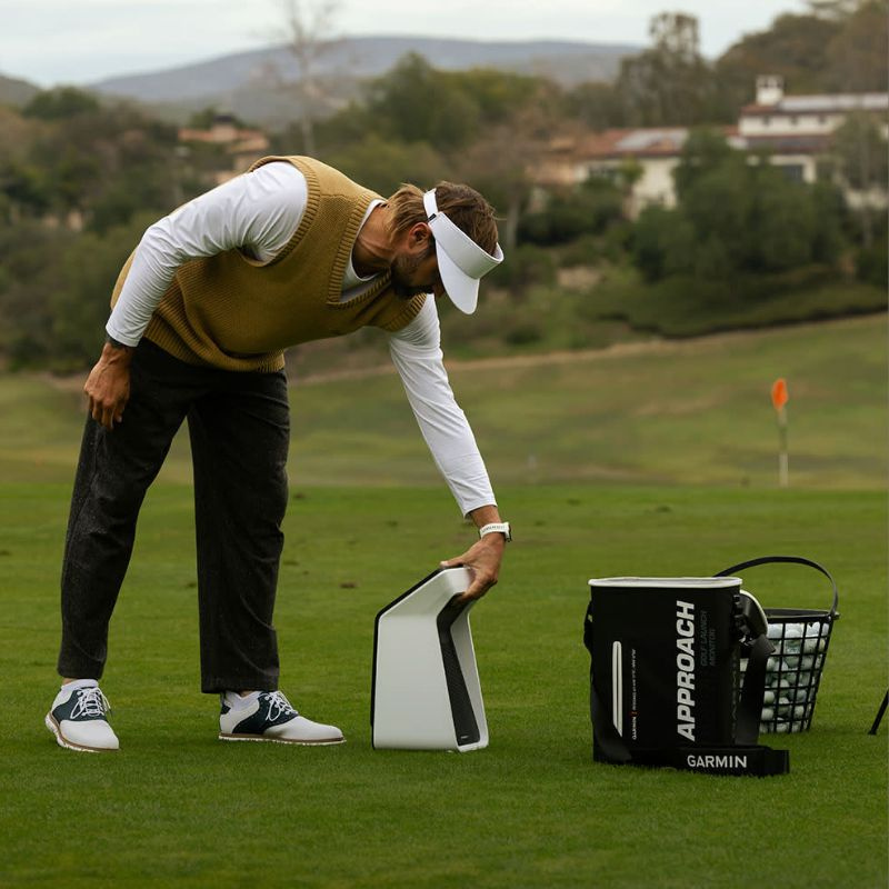 Garmin Approach R50 Launch Monitor – Golfsimulator im Einsatz auf dem Golfplatz